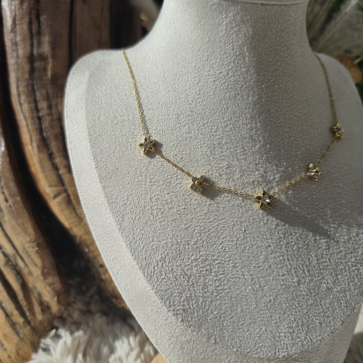 Collier Flora