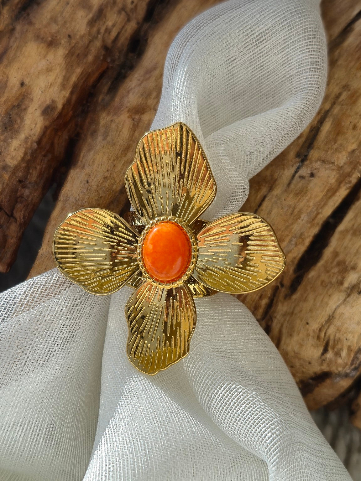 Solandra