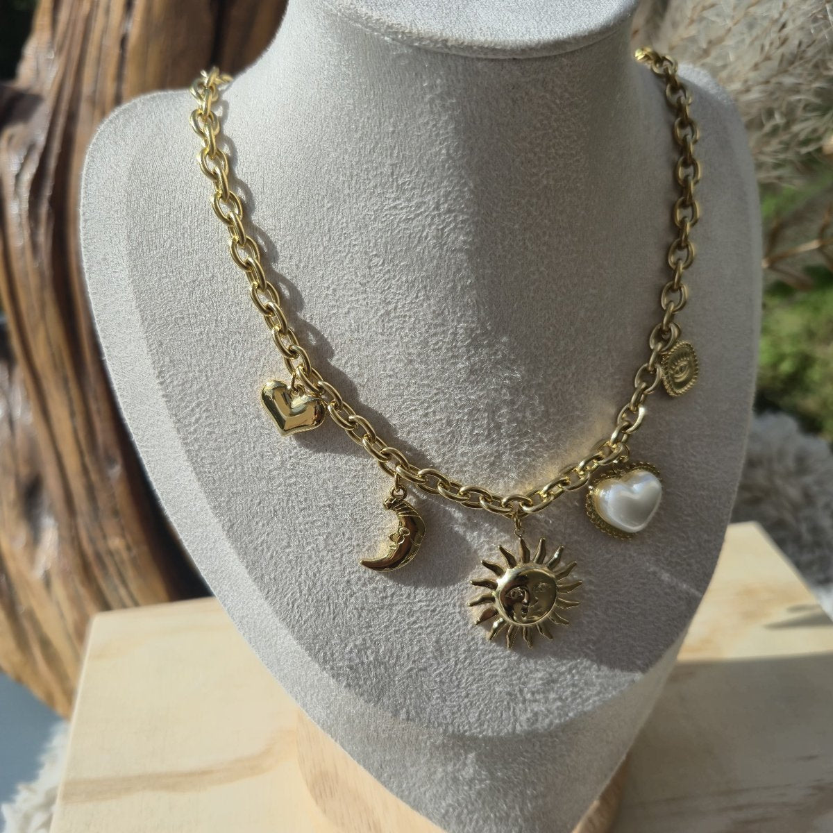 Collier Cosmika